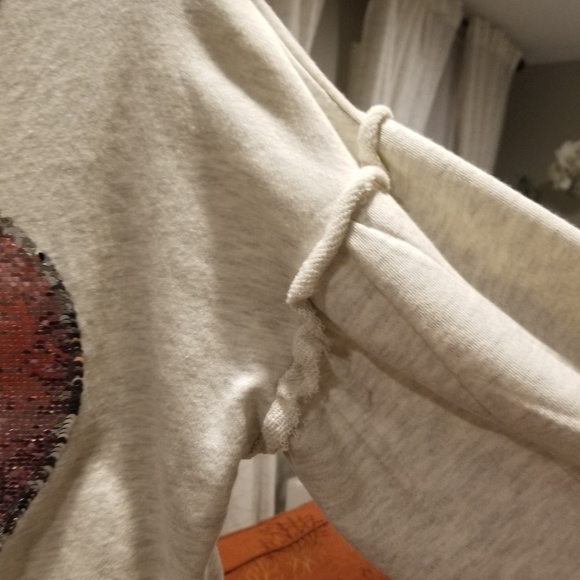 Girls Art Class LOVE Reversible Sequins Heart Top - Picture 3 of 6